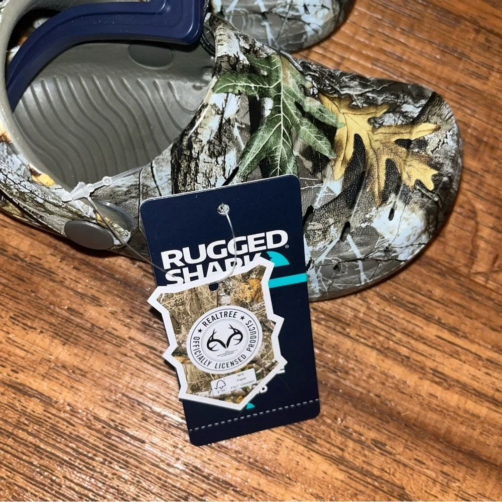 Realtree brand new